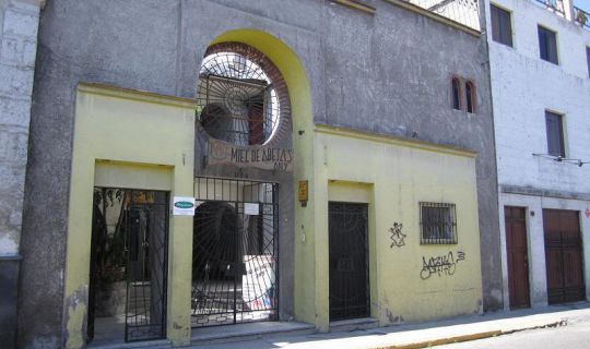 Honeyhouse for Travelers Arequipa