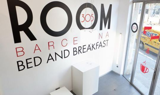 Room 305 BCN Barcelona