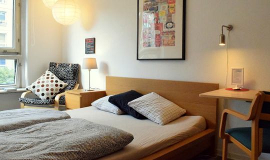 Sixmiles Guesthouse Berlin