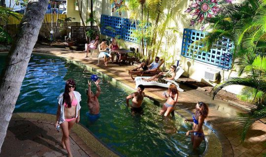 Njoy! Travellers Resort Cairns