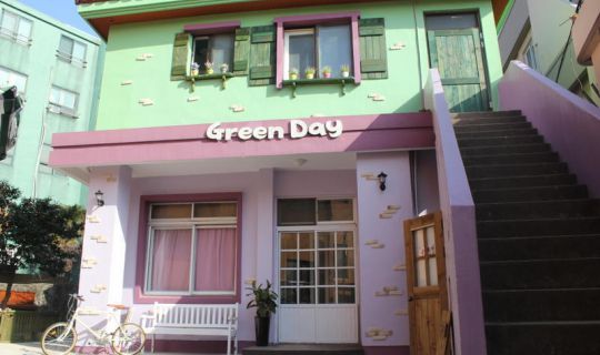 Greenday Guest House Insel Jeju