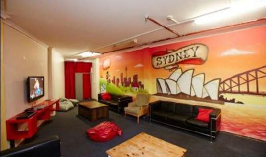 Home Backpackers Sydney
